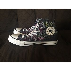 Grey Patterned Converse